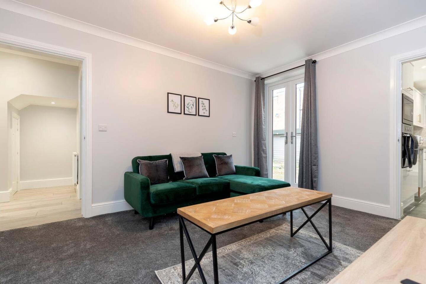 Modern 2 Bedroom Perfect For Family Friends And Workers 사우스실즈 외부 사진