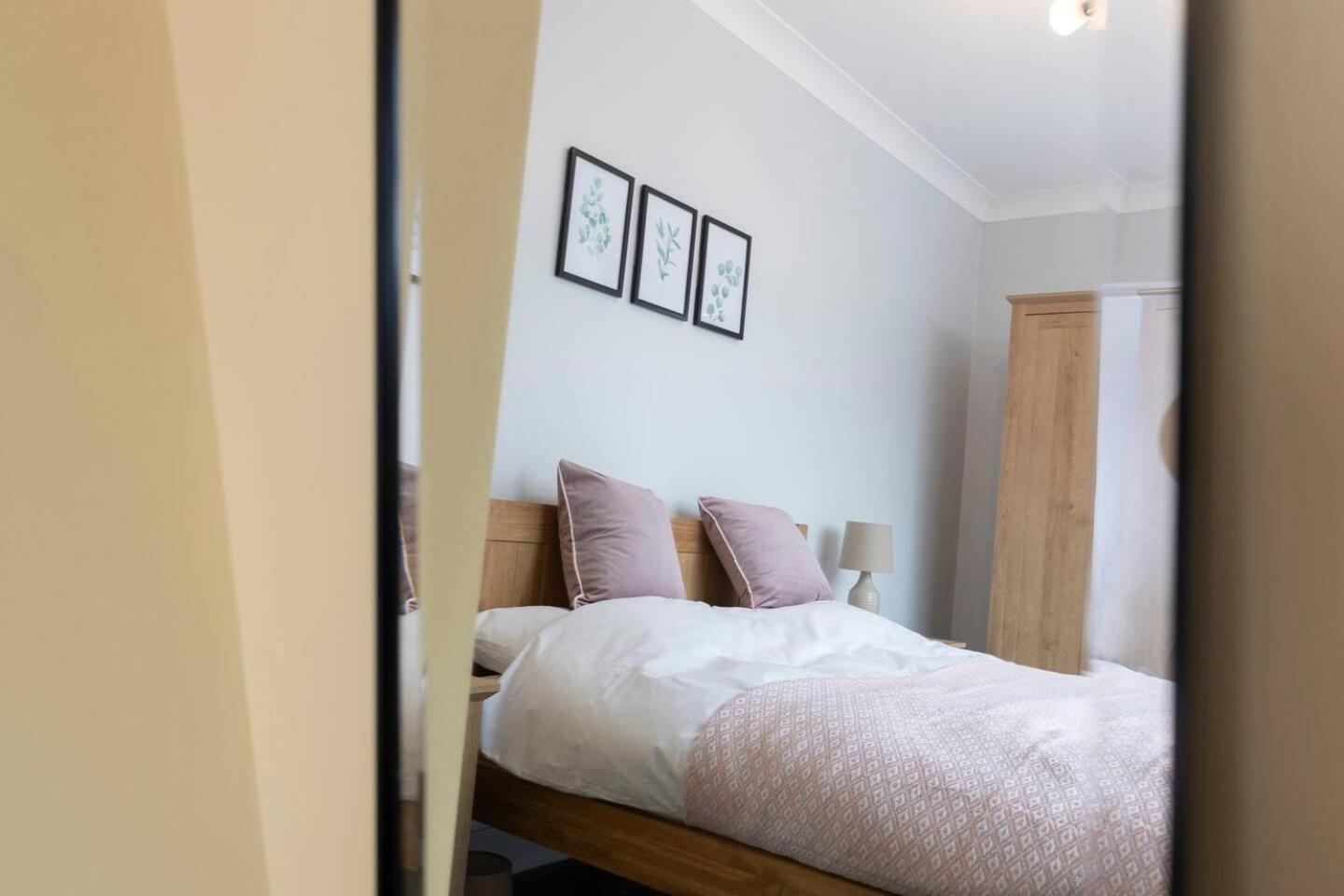 Modern 2 Bedroom Perfect For Family Friends And Workers 사우스실즈 외부 사진
